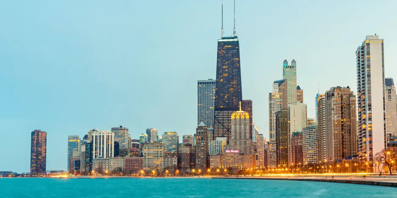 The Windy City’s vibrant culture, iconic architecture, and world-class attractions await you. Best Passes to visit Chicago in United States in 2026.