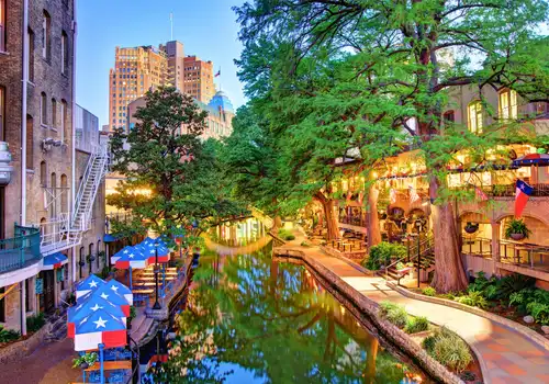 Experience the soulful blend of history and modern charm in San Antonio. Best Passes to visit San Antonio in United States in 2026.
