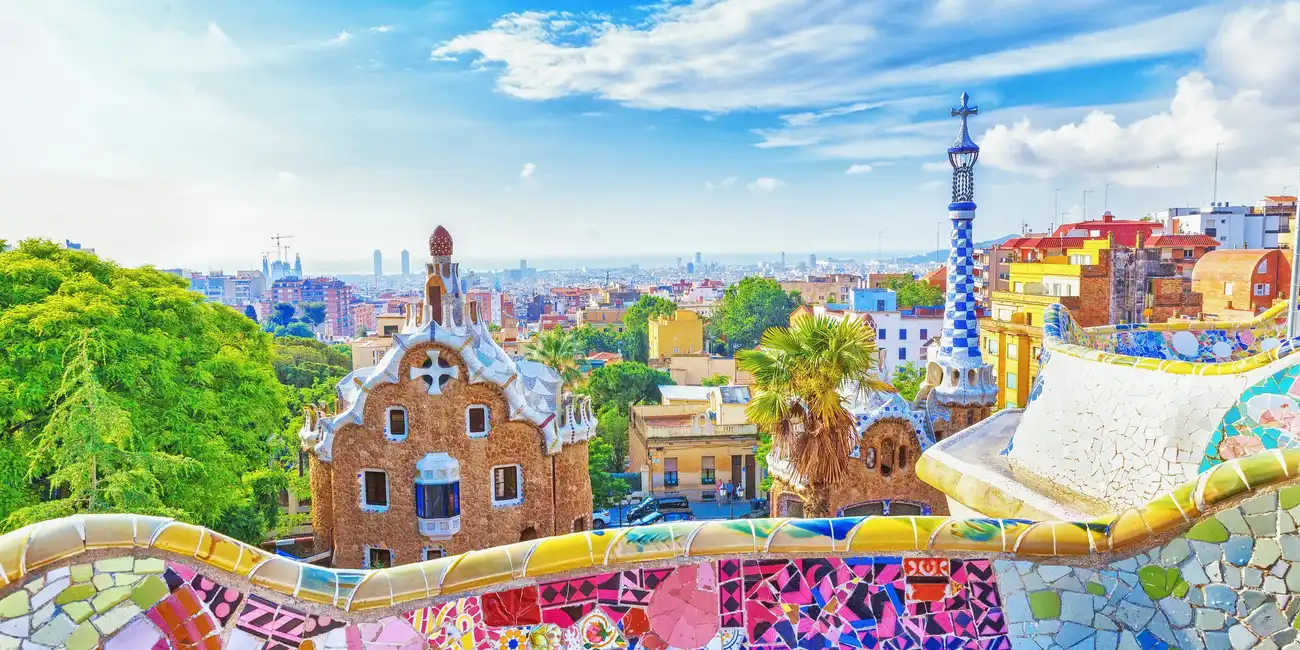 Travel between history, culture, and flavors under the radiant sun of Spain. Destinations with Top Passes in Spain, Europe in 2026.